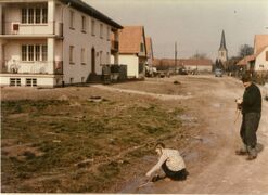 Die Berliner Straße vor dem Ausbau in den 1970er Jahren